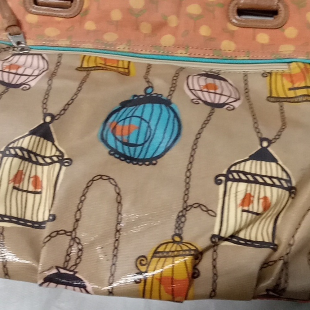 Handbag - Picture 2 of 6